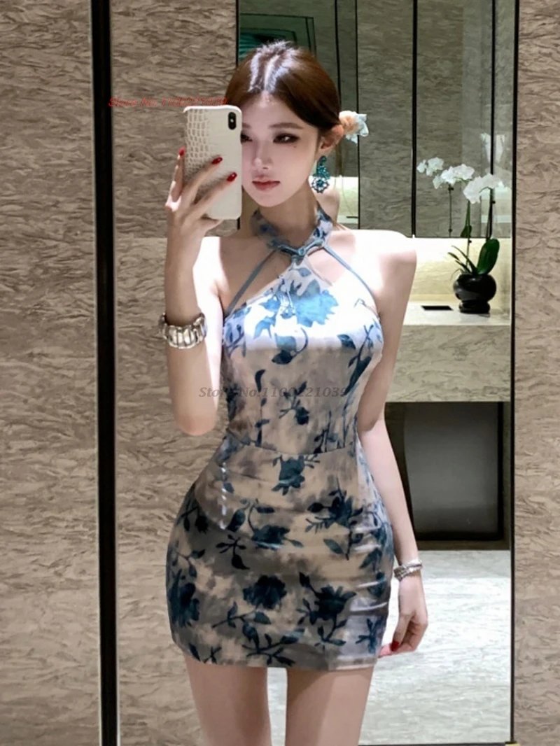 

2026 sexy nightclub dress sleeveless cheongsam traditional flower print flocked mesh dress evening qipao retro bodycon dress