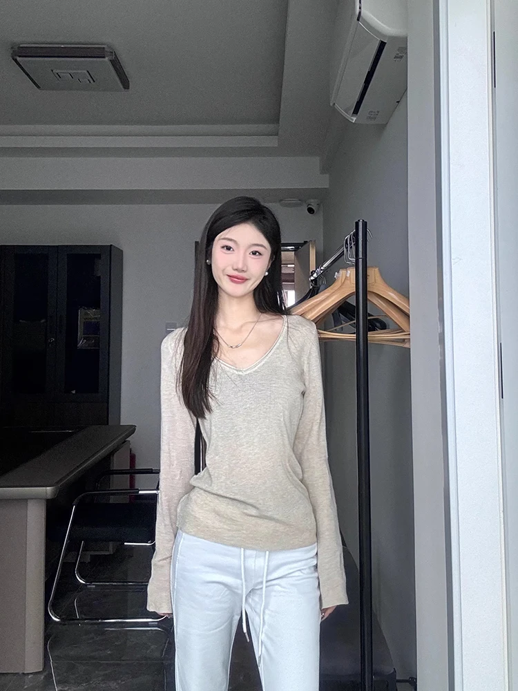 

Slimming Thin Long Sleeve V-Neck Knitted Top Women's Autumn Winter Loose Fit Comfortable Soft Pure Color Base Layer T-Shirt