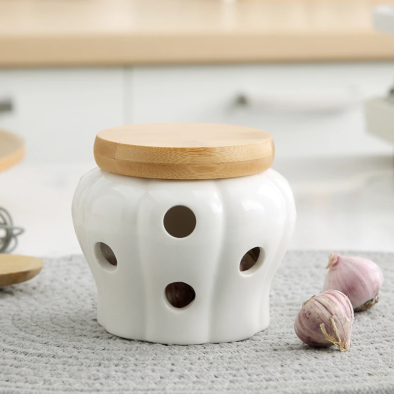 Modern Hollow Storage Jar Ventilated Ceramic Storage Jar Kitchen Ginger Garlic Storage Box Porcelain Containers Kitchen Utensils