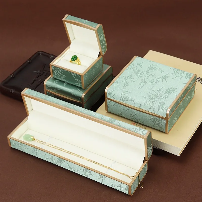 

Chinese Style Jewelry Box Embroidery Jewelry Packaging Boxes Women Necklace Bracelet Ring Box Luxury Jewelry Display Gift Wrap