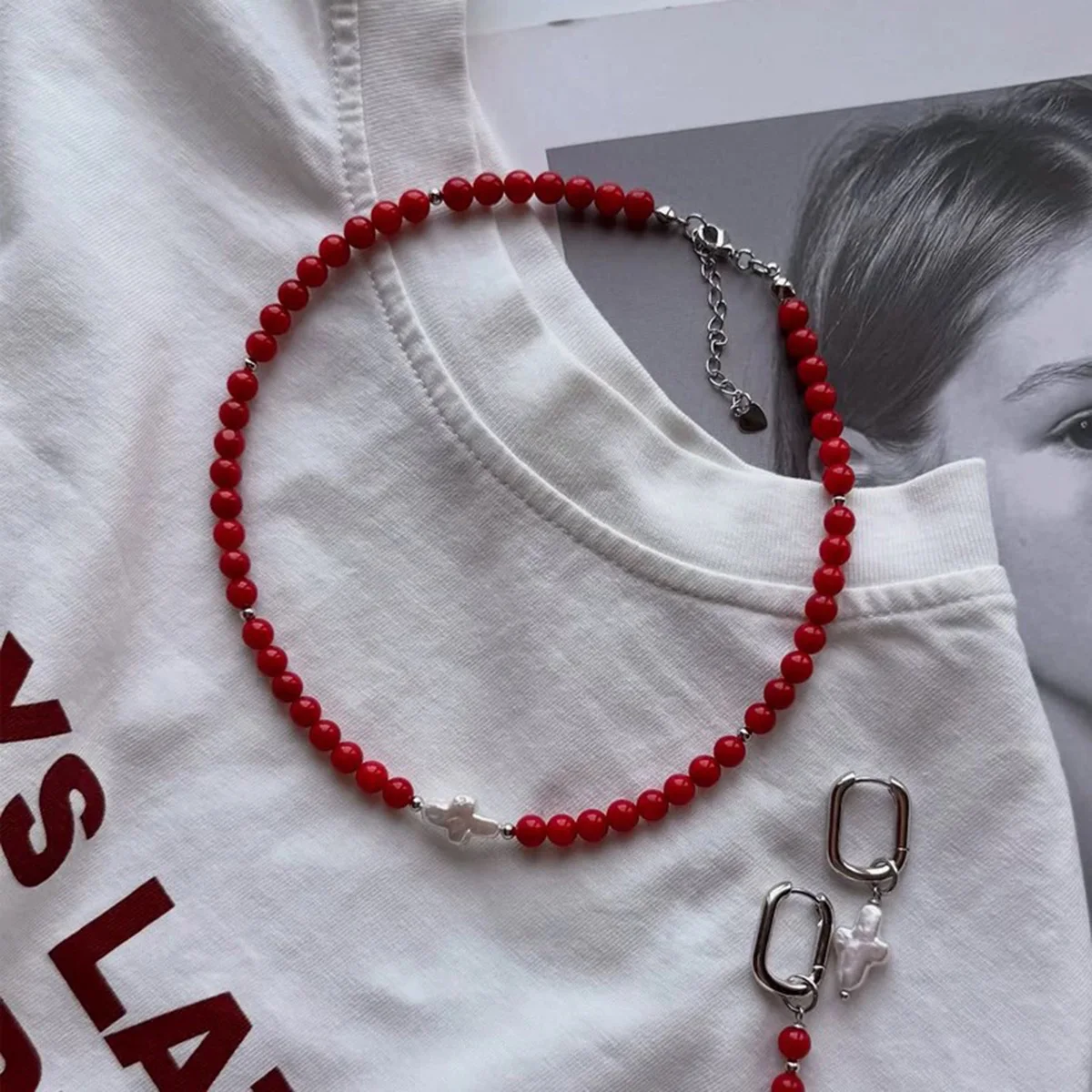 Boho Sweet Cherry Red Imitation Pearl Cross String Clavicle Necklace 2026 Simple Sweet Girl Fashion Sweater Jewelry