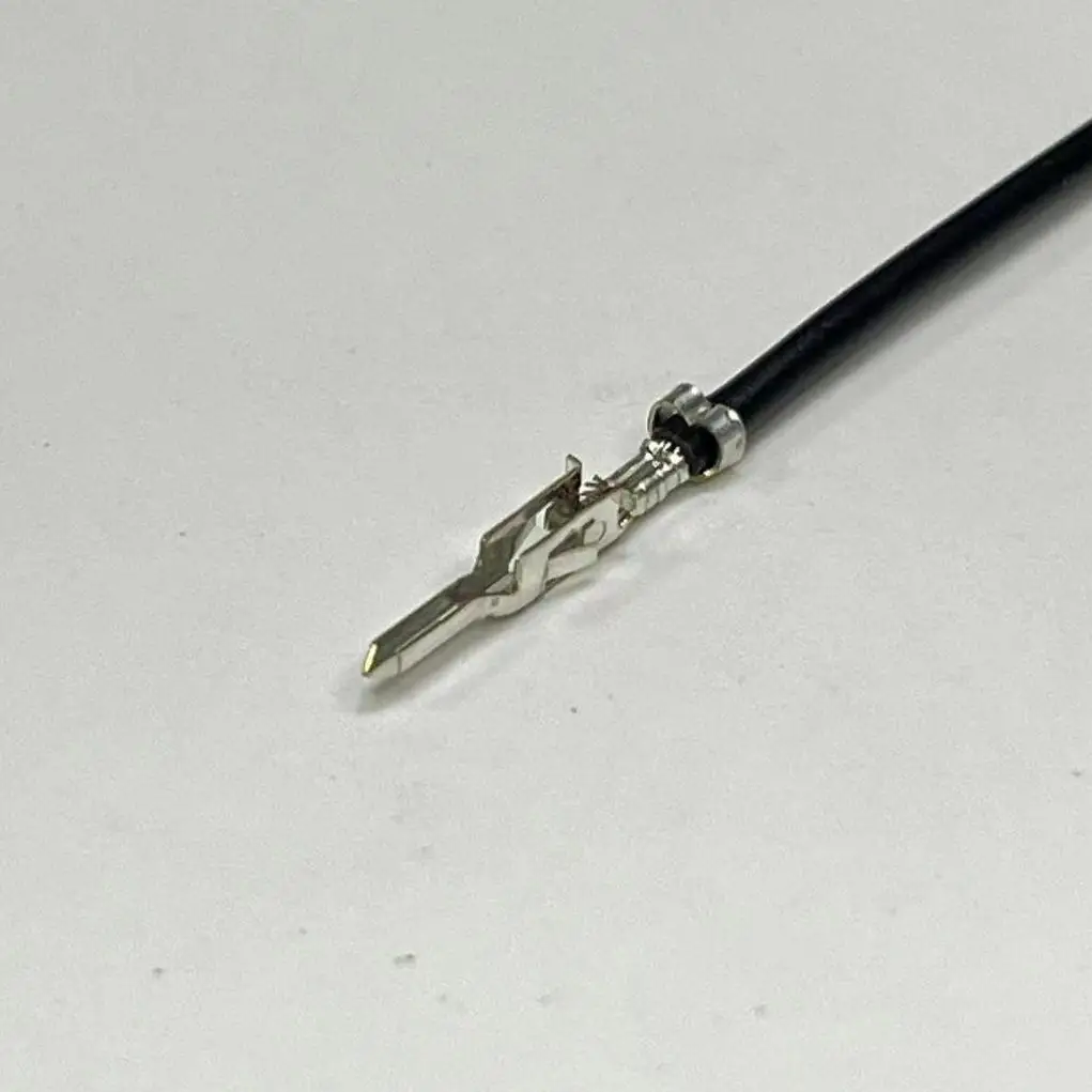 39-00-0040 Crimped Lead, MOLEX Mini Fit 4.2mm Pitch 5558T, 39000010, Male Terminal with 18awg Wire,  Dual Ends,100pce per Bag