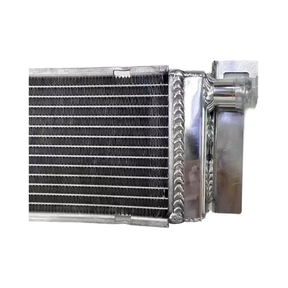 مشعاع ألومنيوم مساعد لـ A u di RS6 RS7 4K 0121002   مشعاع تبريد تلقائي لـ RS6 RS7
