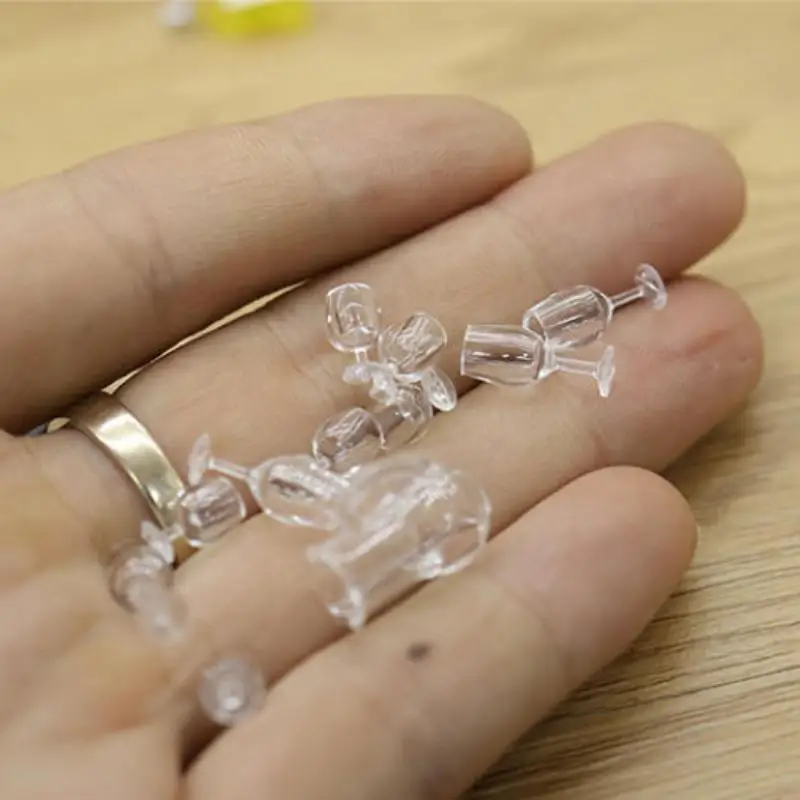 1 セットドールハウスキッチンレストラン装飾アクセサリー 1:12 ドールハウスミニチュアワインボトルミニ赤ワインカップモデル