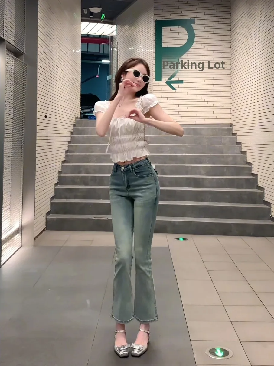 

Slim Fit V-Waist Flare Denim Jeans Women's Korean Version Plump Hips Casual Pants Light Blue Lift Buttocks Appear Long Legs