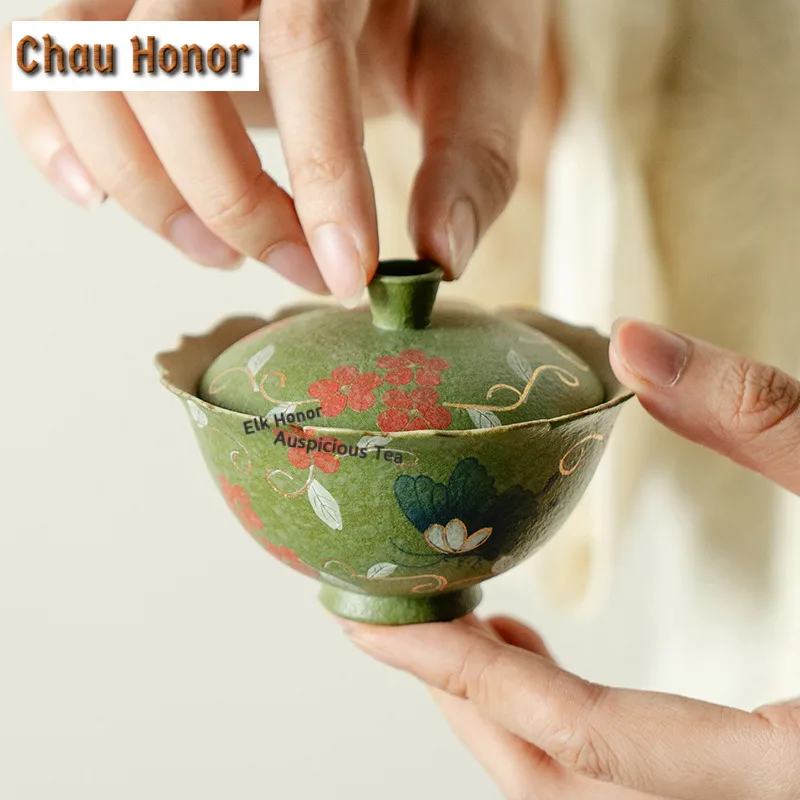 70ml Hand-painted Butterfly Love Flower Gaiwan Creative Tea Tureen Tea Bowl With Lid Kit Tea Maker Cover Bowl Tea Ceremony Gifts