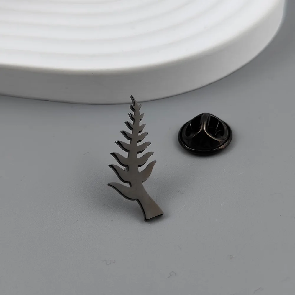 Olive Branch Lapel Pin 18K Gold Plated 316L Stainless Steel Suit Backpack Decor Brooch Jewelry Gift for Men Women view 3