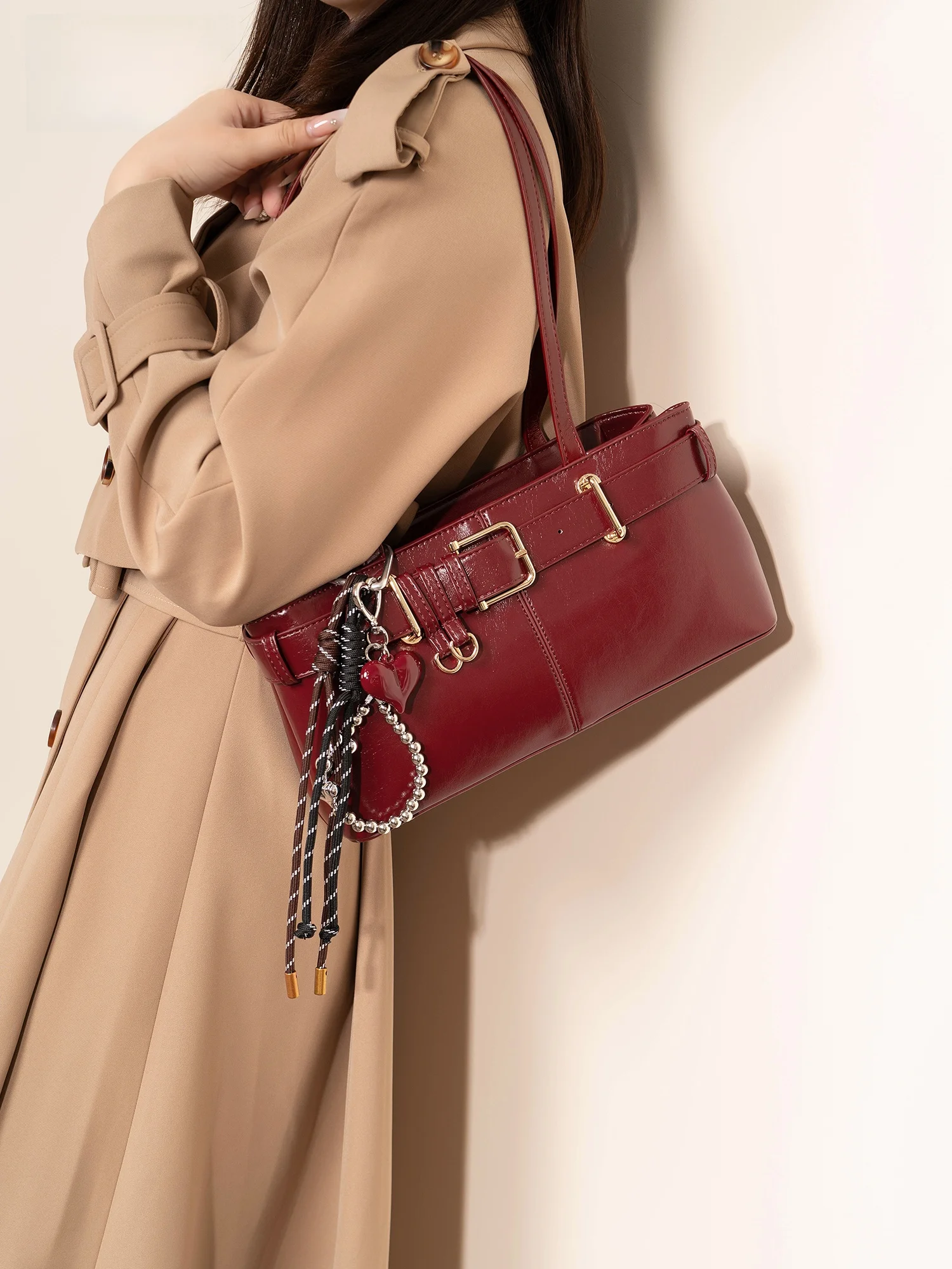 pochette-en-cuir-huile-rouge-bordeaux-pour-femme-nouveau-style-2026-sac-de-demoiselle-d'honneur-sac-de-fiancailles-sac-de-navetteur-avec-bandouliere-detachable