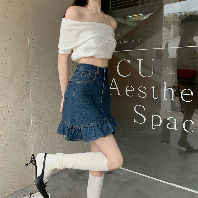 

Модная джинсовая мини-юбка для женщин, лето 2026, тонкая, с завышенной талией, стройнящая, А-силуэт, скромный дизайн, короткая юбка