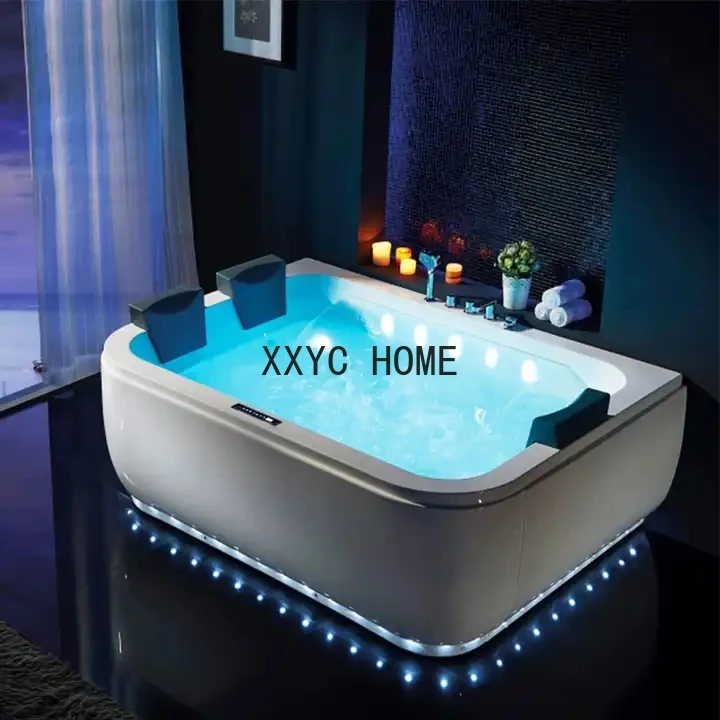 Massage bathtub enjoy a comfortable bath