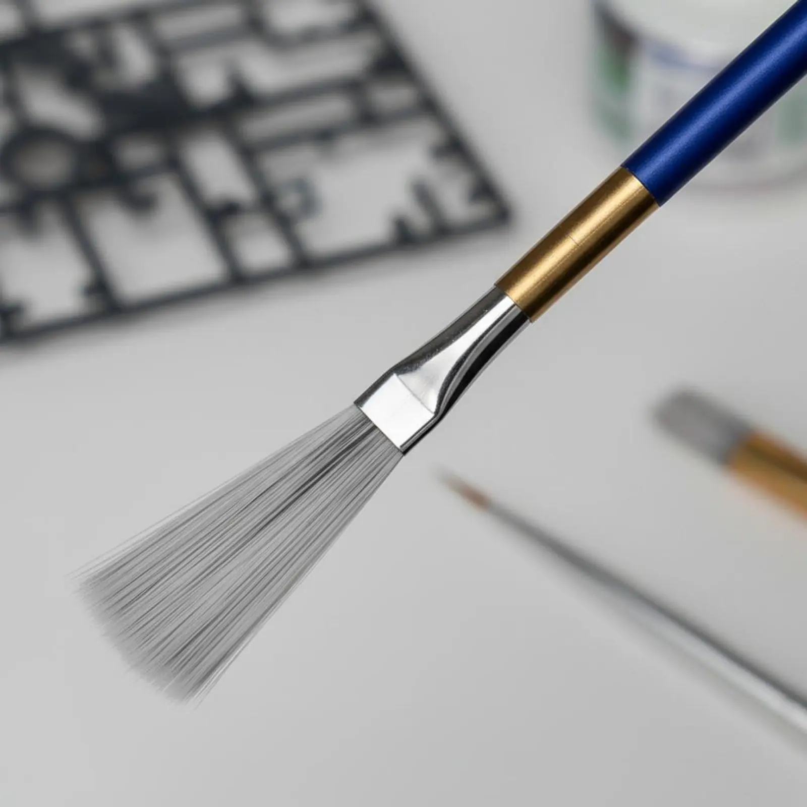 

Anti-Static Brush Paint Safe Hobby Tool for Gundam Fans, Painting Prep