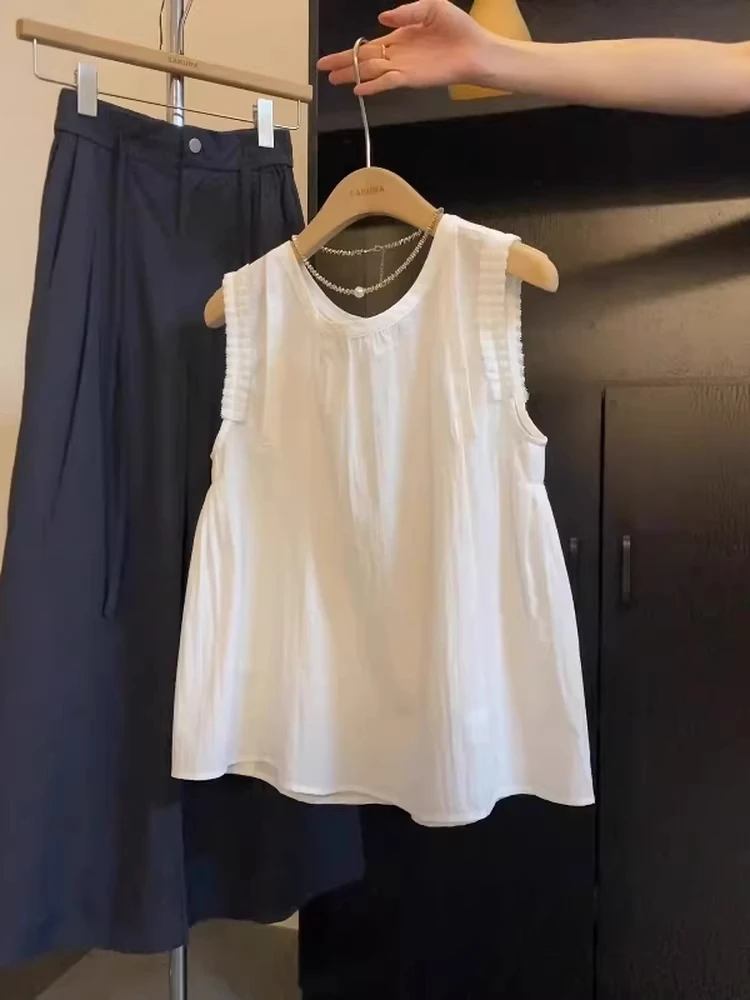 

Loose Fit Women's Sleeveless Shirt Summer round Neck Pleated Casual Style French Fashion White Vest Top Trendy Head over Shirt