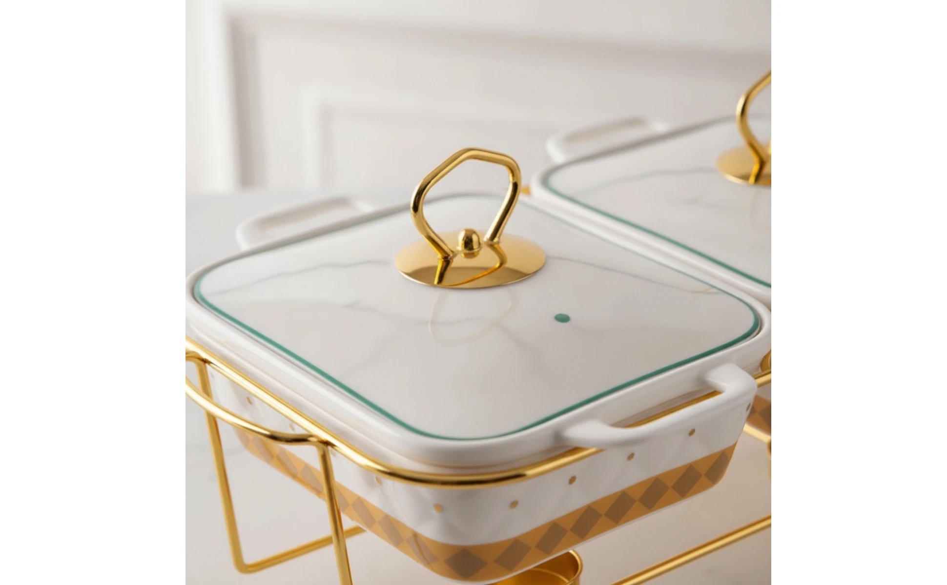 Casserole Dish Set with Rack Glazed Rotating Buffet Server Ceramic Baking Dish with Lid Contemporary Bakeware Classic for Hosts