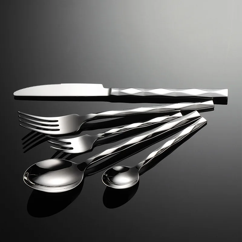 Diamond Pattern Stainless Steel Dinner Set Square Handle Cutlery Simple Fork Knife Spoon Teafork Dinning Tables Sets 2024