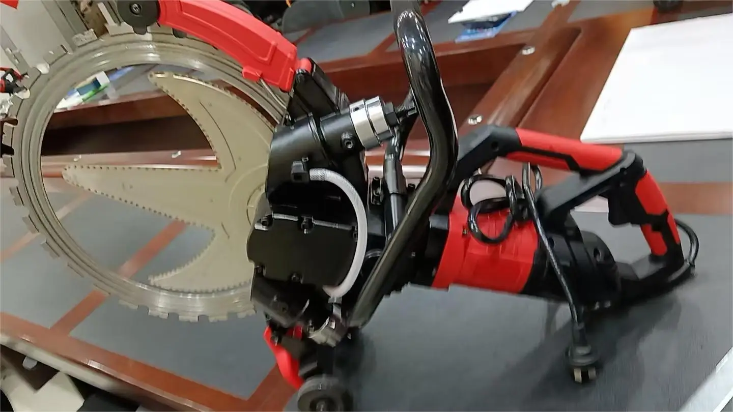 3,5 kW Hochgeschwindigkeits-Diamantringsäge 220 V OEM Fabrik Betonwand Nuten Schlitzmaschine