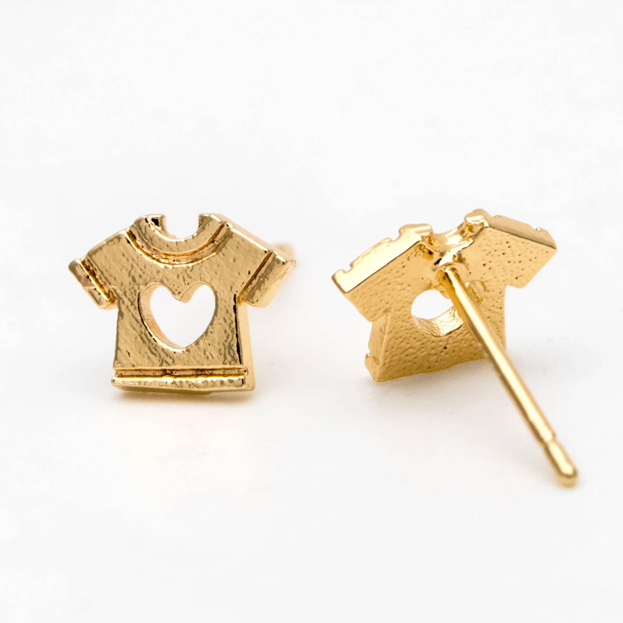 10pcs Heart T-shirt Ear Posts 7x9mm, Gold Plated Brass Minimalist Stud Earrings (GB-3287)