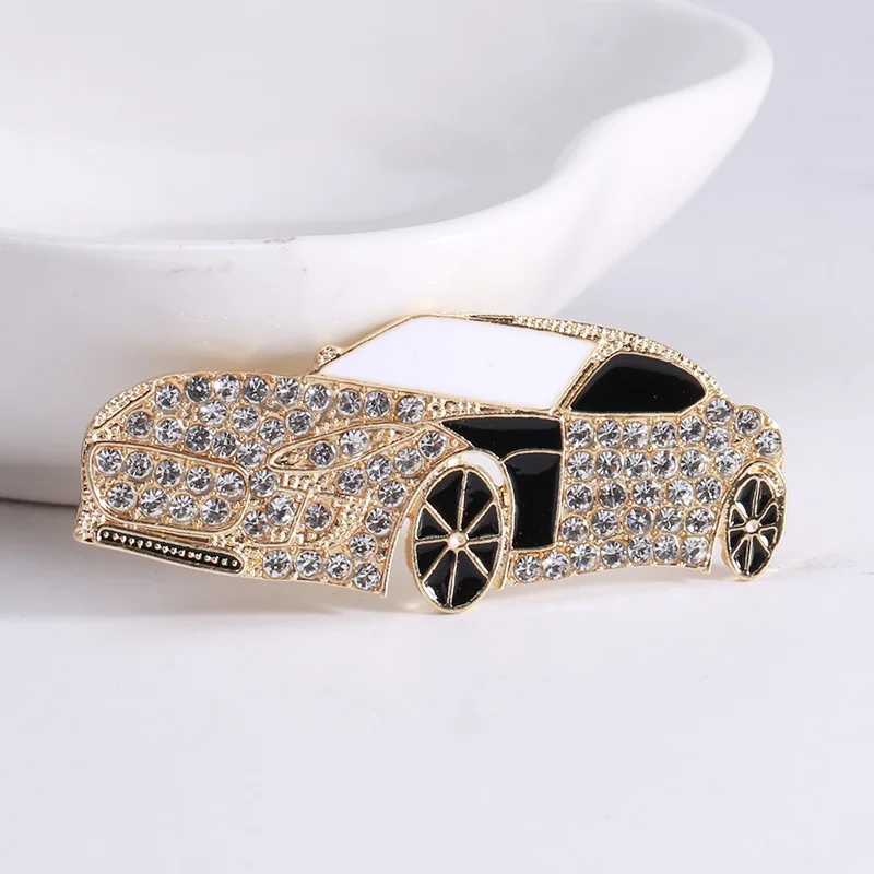 SKEDS Fashion Women Luxury Crystal Enamel Racing Car Brooches Pins Rhinestone Creative Brooch Badges For Lady Accessories Gift