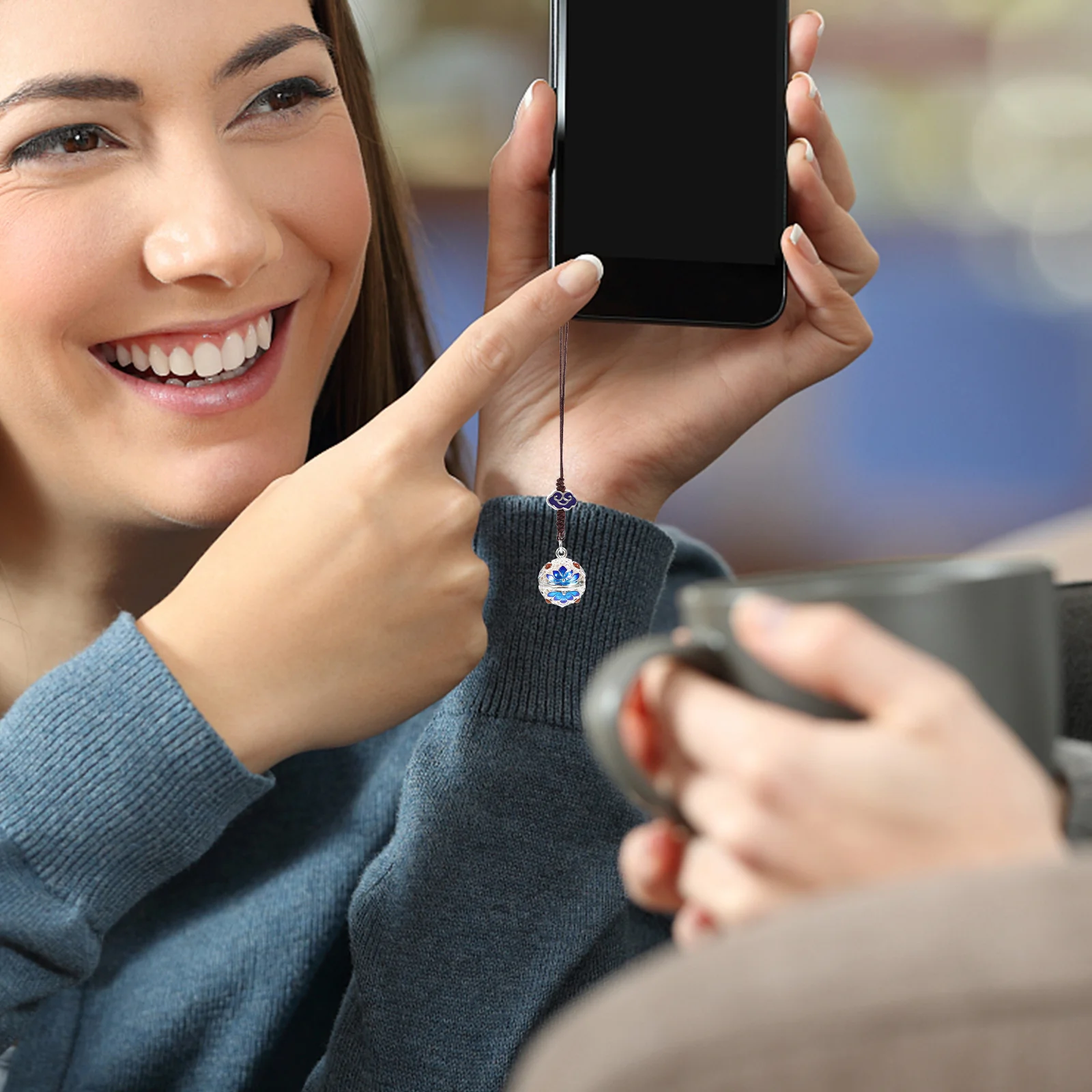 

Chinese Style Sachet Balls Phone Pendant Keychain Hanging Hollowed Charms DIY Phone Accessory Birthday Gift Birthday Gift