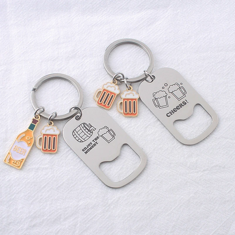 New beer bottle opener stainless steel keychain bag pendant, a Father's Day gift for boyfriend