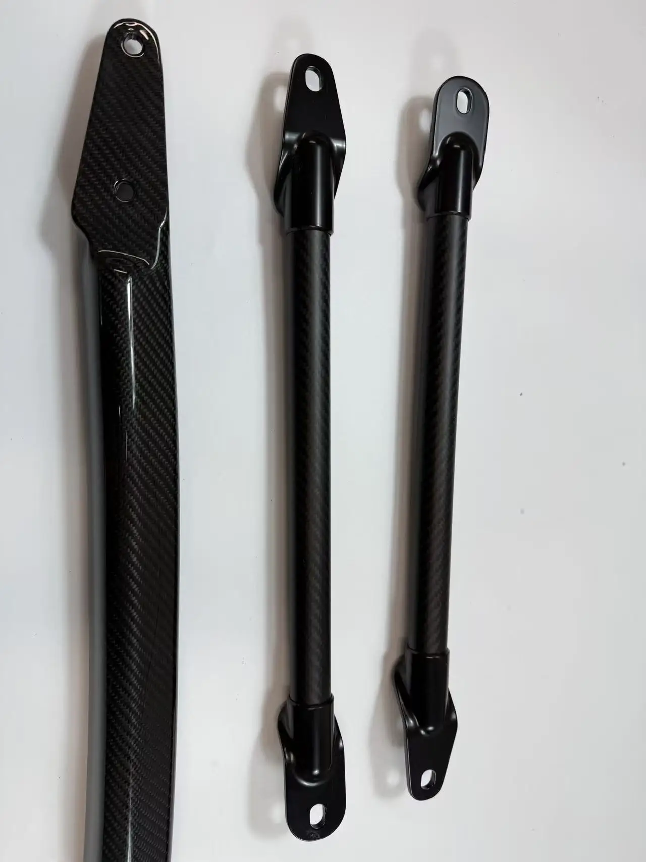 Dry Carbon Fiber Front Strut Brace For BMW X3M X4M Engine Bay Strut Bar