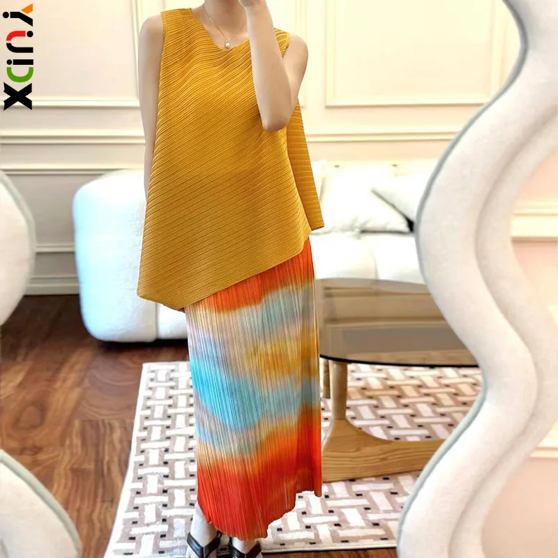 

YUDX Pleated Diagonal Hem Comfortable Women's Vest Solid Color Fashion Top Floral Half Skirt Summer 2024 New