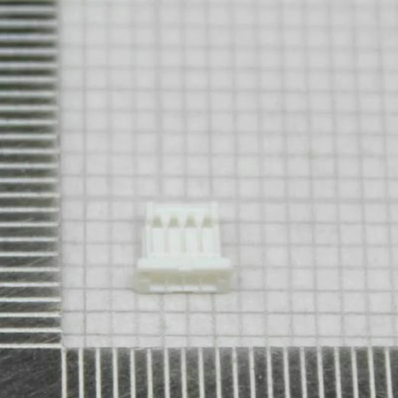 100PCS Original genuine Connector 501330-0400 For Car Smart Electronic Devices Automobile 4P white shell