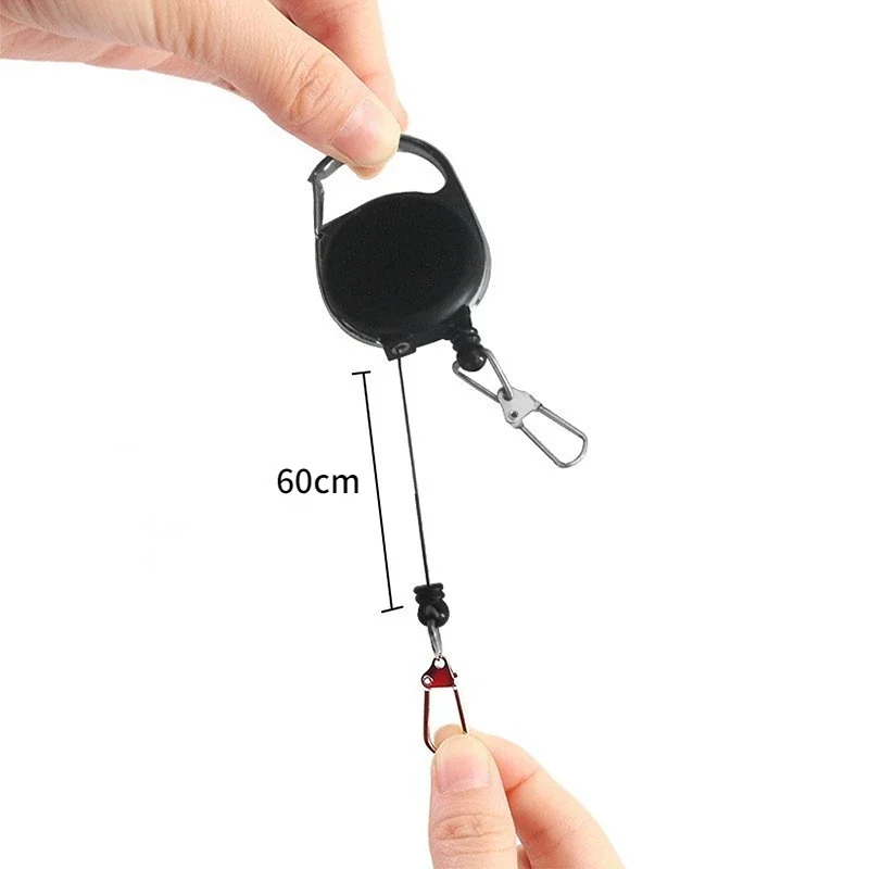 Imagem -03 - Criativo Double-hook Badge Reels Multi-purpose Retrátil Chaveiro ic Card Holder Outdoor Conveniente Ganchos