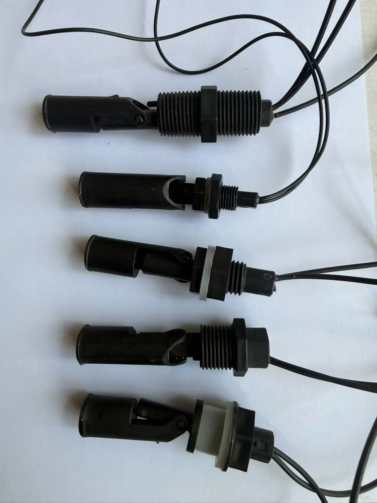 Corrosion-Resistant PP Plastic Duck-Billed Side-Mounted Float Switch Level Liquid Level Sensor Water Switch for Reliable Measure