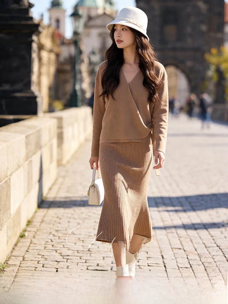 

plus Size Women's Knitted V-Ne Set Spring 2026 New Arrival Two-Piece Suit Casual Commute Sle Polyester Nylon Wool Blend
