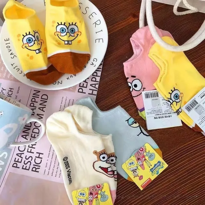 Unisex Atmungsaktive Baumwollsocken Lustige Gelbe Quadratische Schwammförmige Socken mit Cartoon-Anime-Charakteren Niedliche Unsichtbare Knöchelsocken – Detail 2