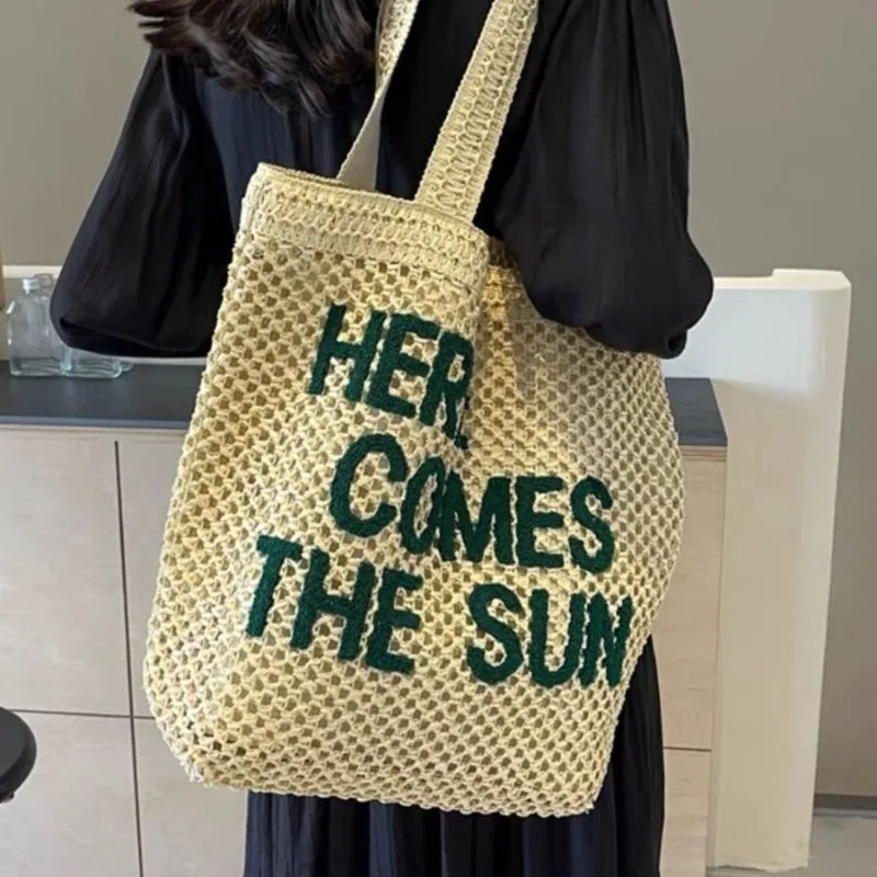 

2024 New Korean Style Summer Vacation Handbag,Beach Tote Bag with Large Capacity, Fashionable and Minimalist INS Shoulder Bag