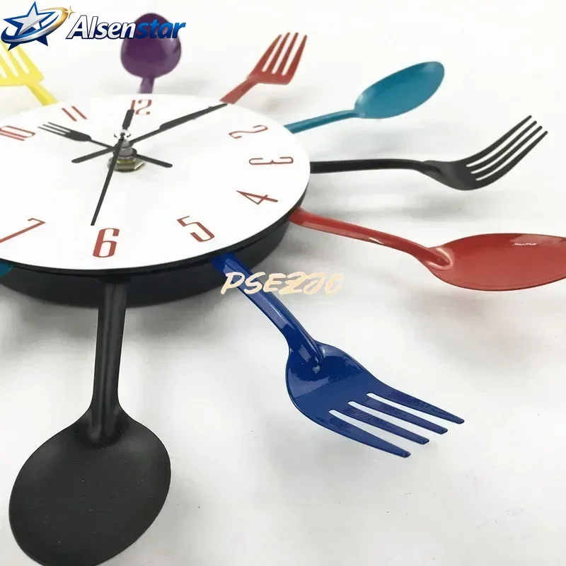 12 Inch Restaurant Kitchen Personalized Metal Creative Wall Clock Living Room Clock Minimalist Art Waterproof Quartz Wall Clock