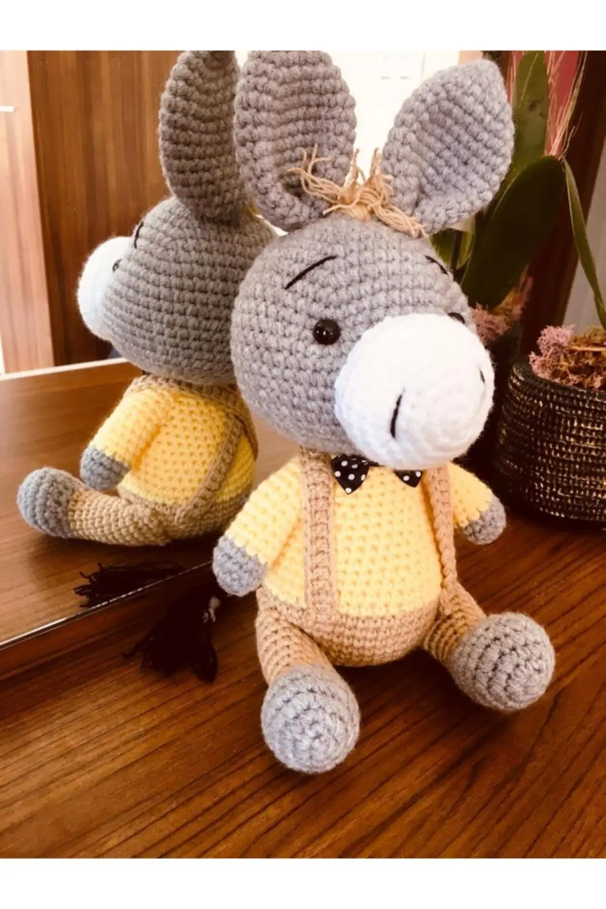 Gray Cute Donkey Amigurumi Hand-Knitted Toy Hand-Knitted Baby Features: Size: 27-30 cm.(Mesh may vary according to the frequency of.)