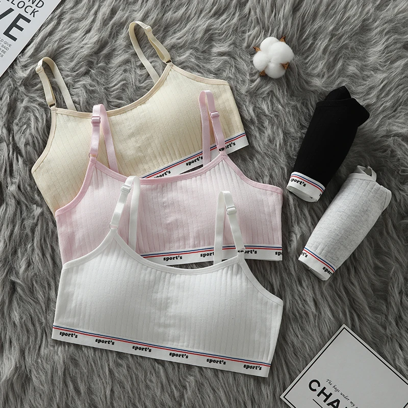 Developmental camisoles, camisoles, female students, girls, junior and senior high school students, bras, underwear, girls, adul