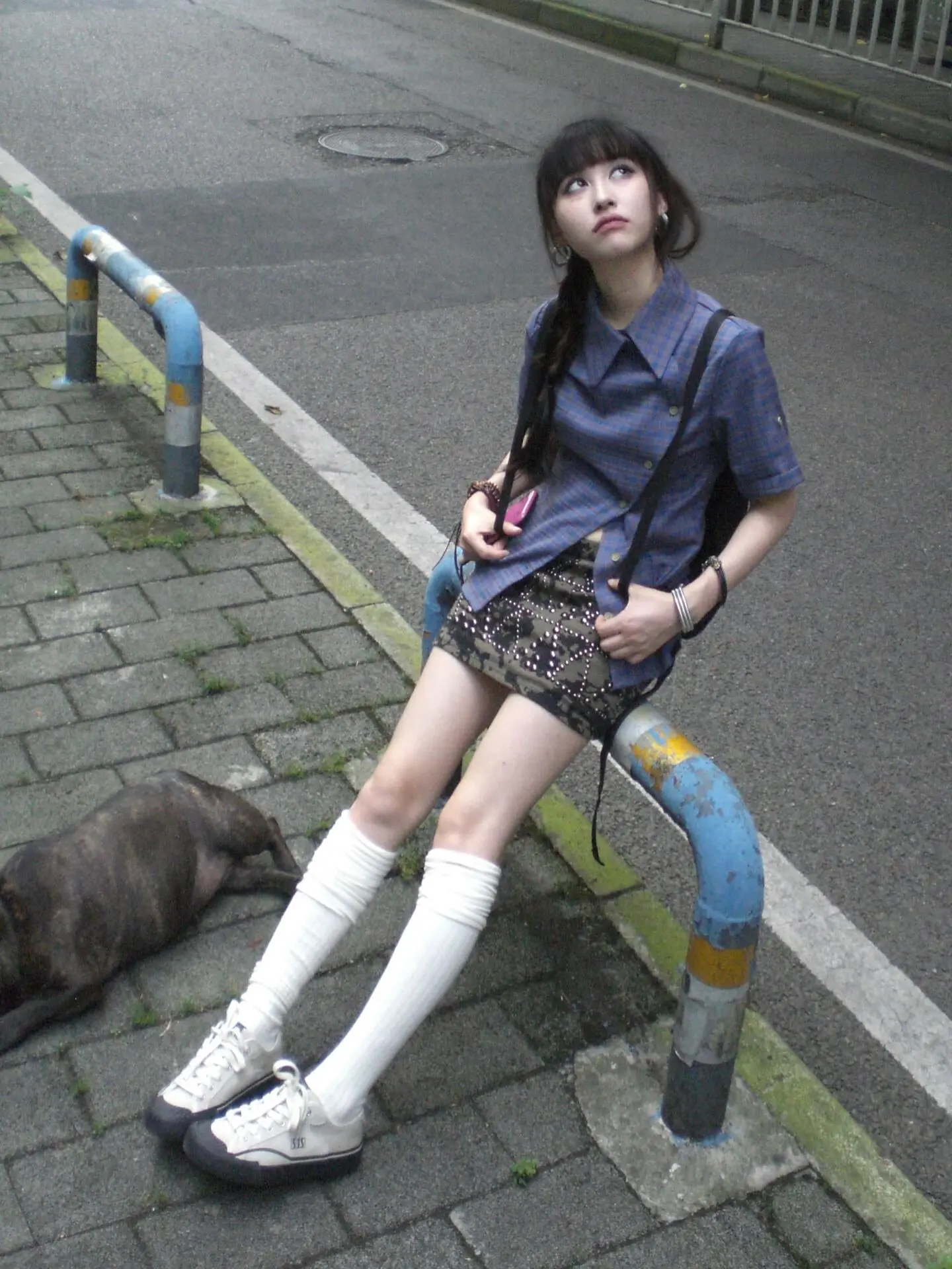 

Рубашка женская в американском ретро-стиле в клетку, с коротким рукавом, приталенная, синяя, с воротником на пуговицах, однотонная, для повседневной носки