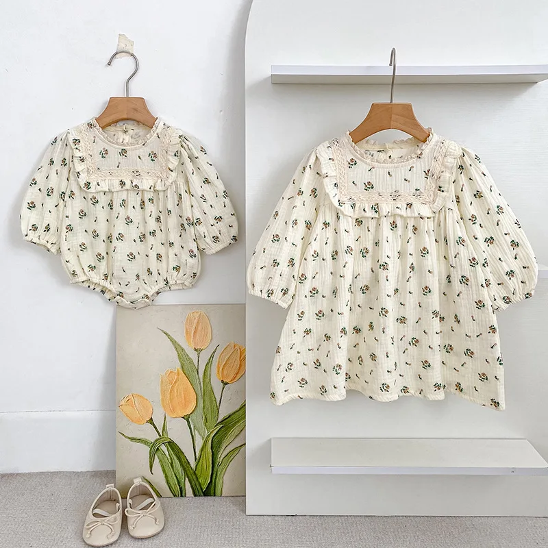

2025 Newborn Baby Girl Sister Outfit Korean Style Floral Print Long Sleeve Romper with Lace Trim Infant Girls Casual Party Dress