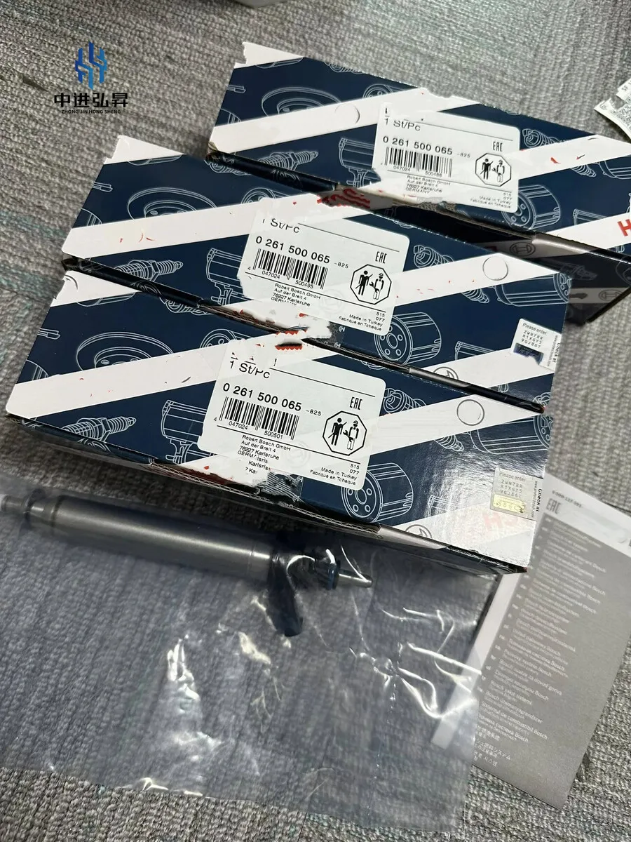 

Топливная форсунка подходит для A2780700687 Mercedes-Benz 0261500065 A2760704095