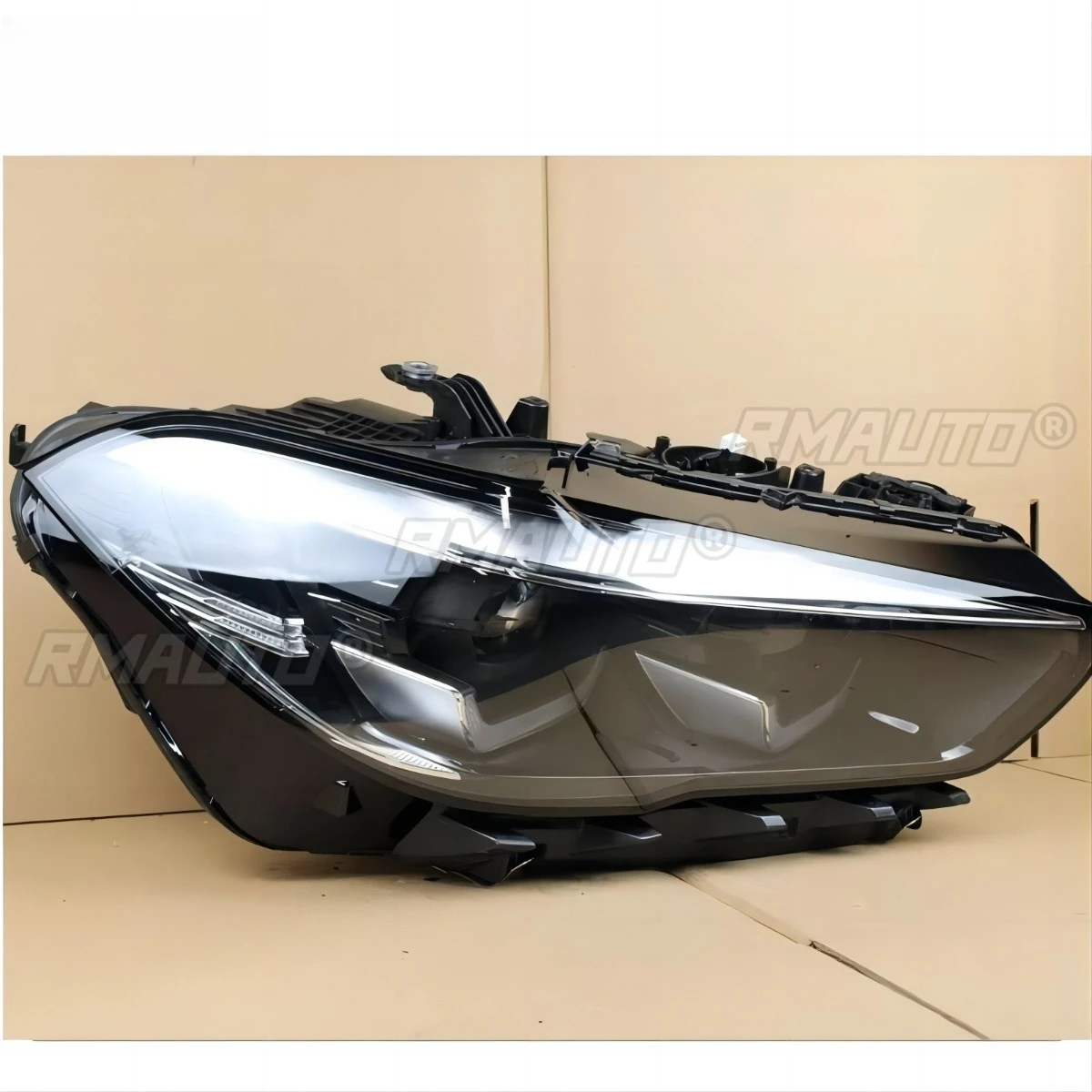 

Левая и правая противотуманная фара, светодиодная дневная фара, передняя светодиодная фара в сборе, широкий угловой светильник для BMW X5 X6 2019-2022 948178807