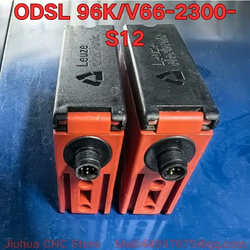 اختبار وظيفة مستشعر المدى بالليزر ODSL 96K/V66-2300-S12 مستعمل عادي
