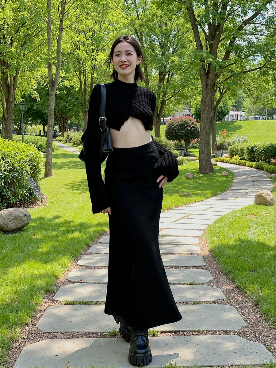 Spódnice damskie do biura na każdą porę roku, spódnica kopertowa z zakładkami, moda damska, elegancka, prosta, do pracy, biznesowa, formalna, na imprezę, wieczorowa.