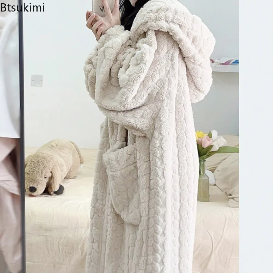 New 2026 Autumn Winter Women's Facecloth Robes Coral Velvet Long Section Cute Sweet Home Wear Lazy Sleeper Robe Pajamas Female