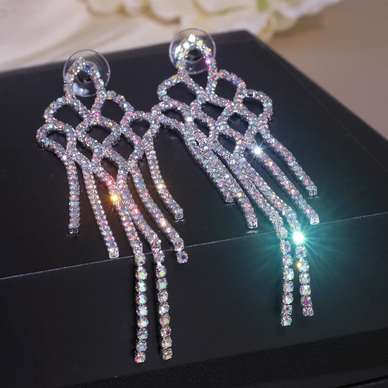 Classic Ladies Crystal Earrings Fashion Long Tassel Earrings for Women Bijoux Rhinestone Drop Dangle Earrings Party Jewelry Gift