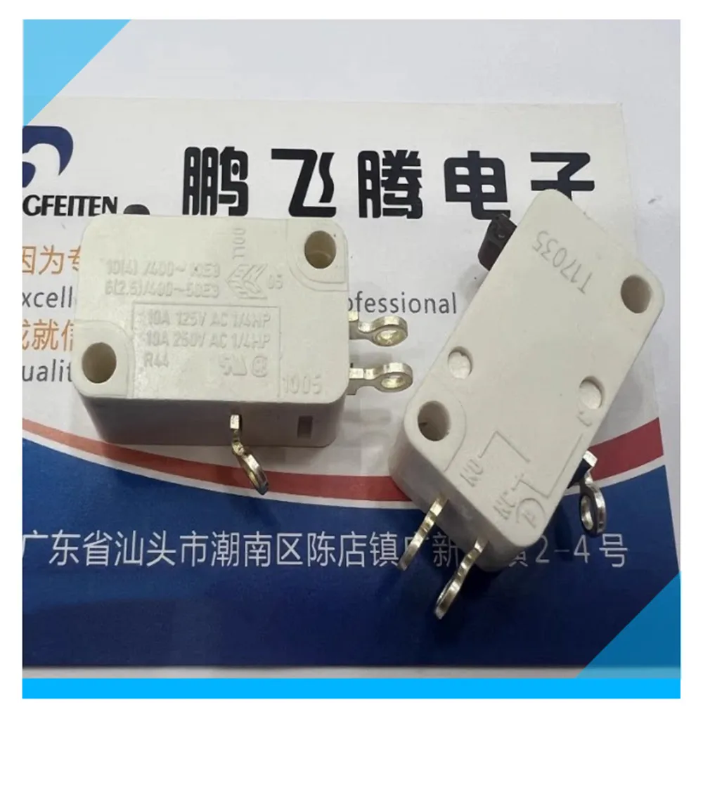 Original new 100% 1005.0401 Micro Switch 3pin 10A250V 50E3 T100