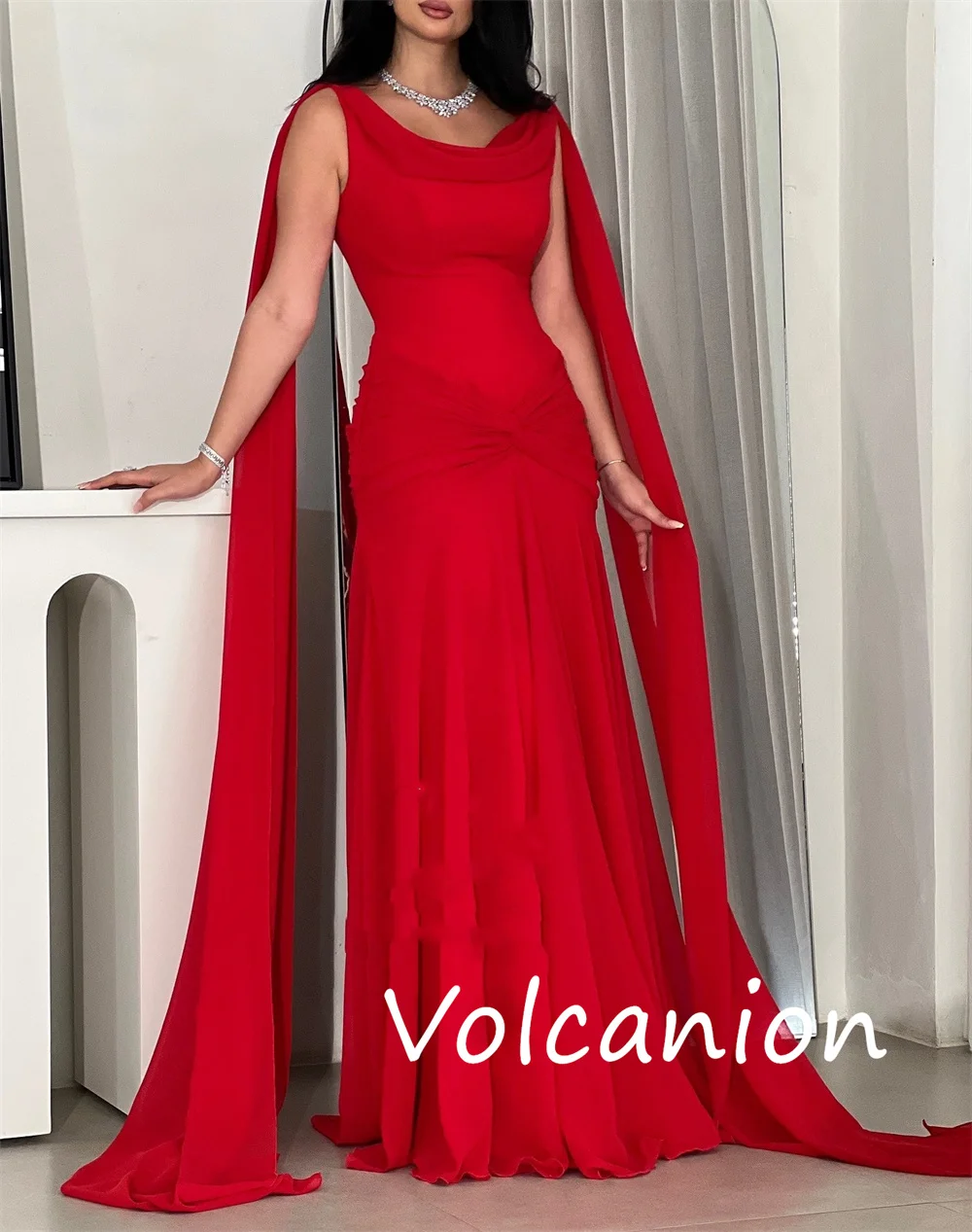 Abiti lunghi personalizzati con scollo rotondo in jersey squisito con pieghe a trapezio Occasioni su misura Moda in stile cinese