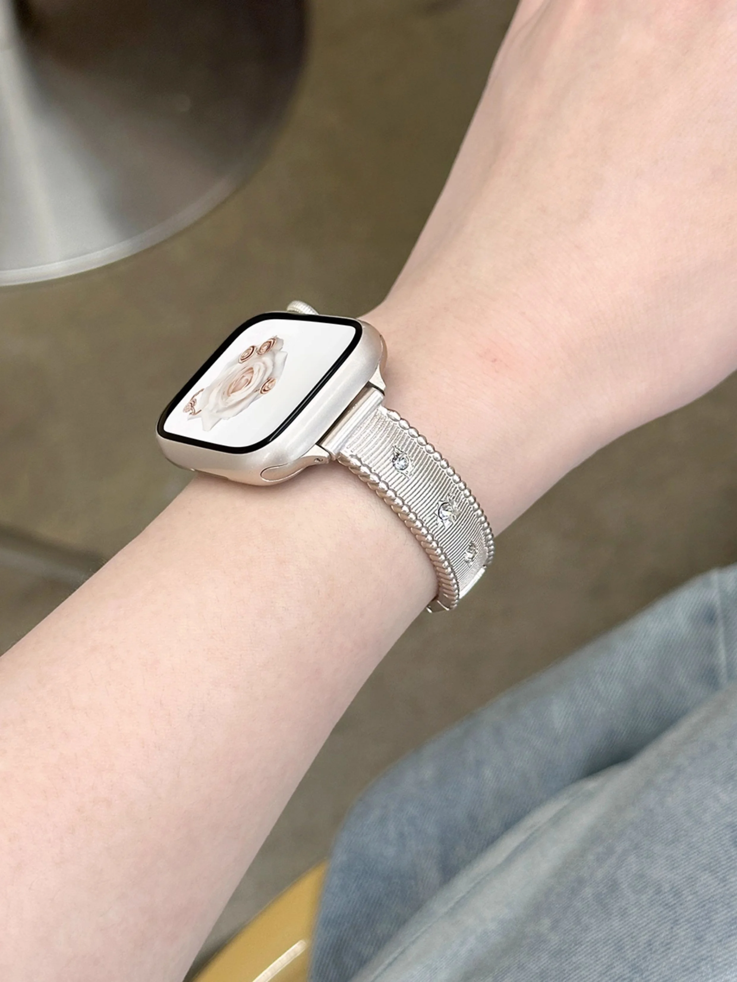 

Compatible with iWatch strap 38mm 40mm 41mm 42mm 44mm 45mm 49mm star studded diamond metal fashionable handmade strap