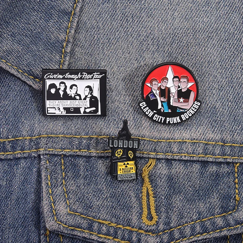 Enamel Pin Creative Retro Music Rock Band Character Souvenir Alloy Baked Paint Brooch Pins for Backpacks Brooches for Clothing