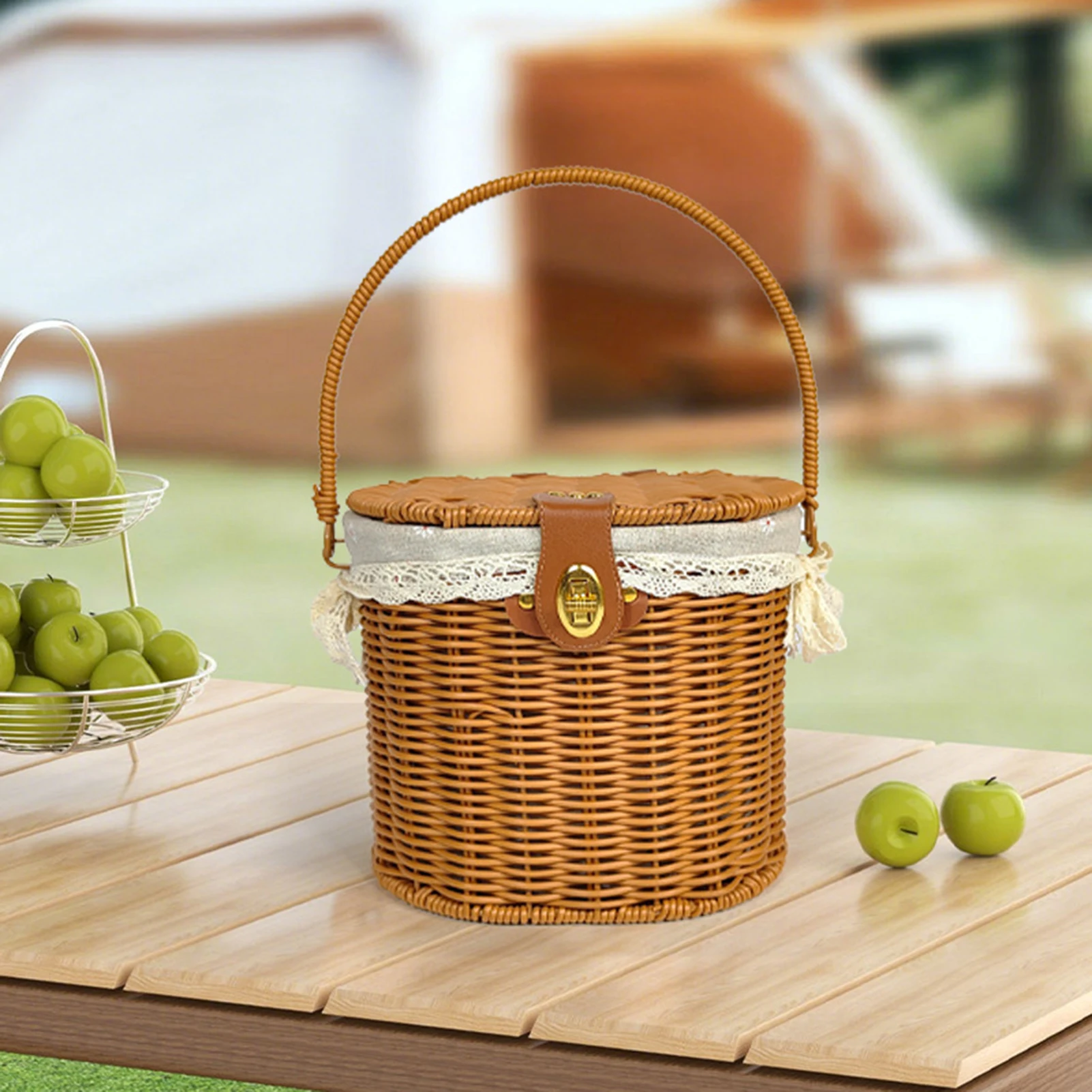 

Винтажная корзина для пикника в стиле кантри с декоративной пряжкой для использования на открытом воздухе