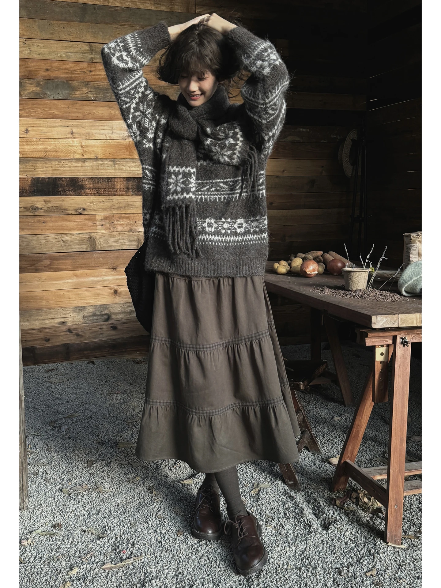 

JMWOMEN Thiened Cisas Sweater Women's Winter Soft Cozy Overhead irt Retro Pattern round Ne Long Sve Loose Fit