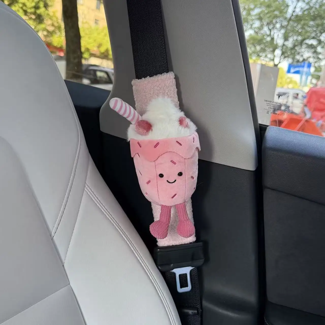 Coussin de couverture de ceinture de sécurité pour enfants, housses de ceinture de sécurité de voiture de poupée de crème glacée de Milkshake de fraise mignon, véhicule d'appareil de cou anti-phase