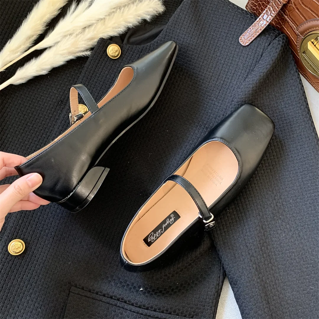 

2023 Fashion Flats Brand Design Square Toe Women Ballet Shoes Casual Buckle Strap Female Dress Shoes Low Heels Mu